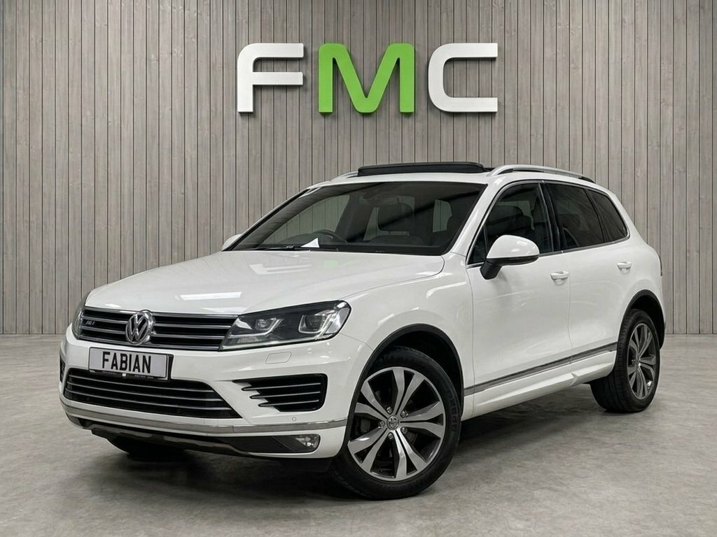 Volkswagen Touareg 3L R-line White