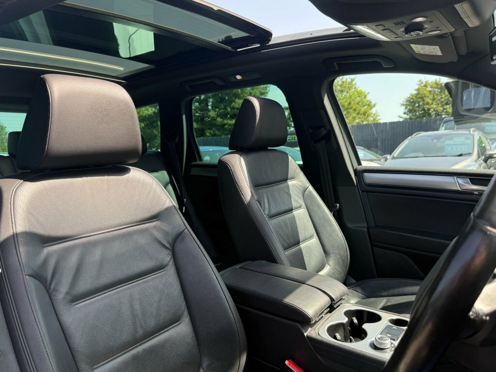 Volkswagen Touareg 2015 15 3.0 Blue #14