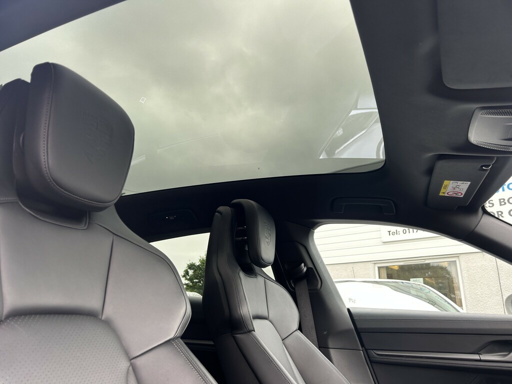 Porsche Taycan Base Black #20