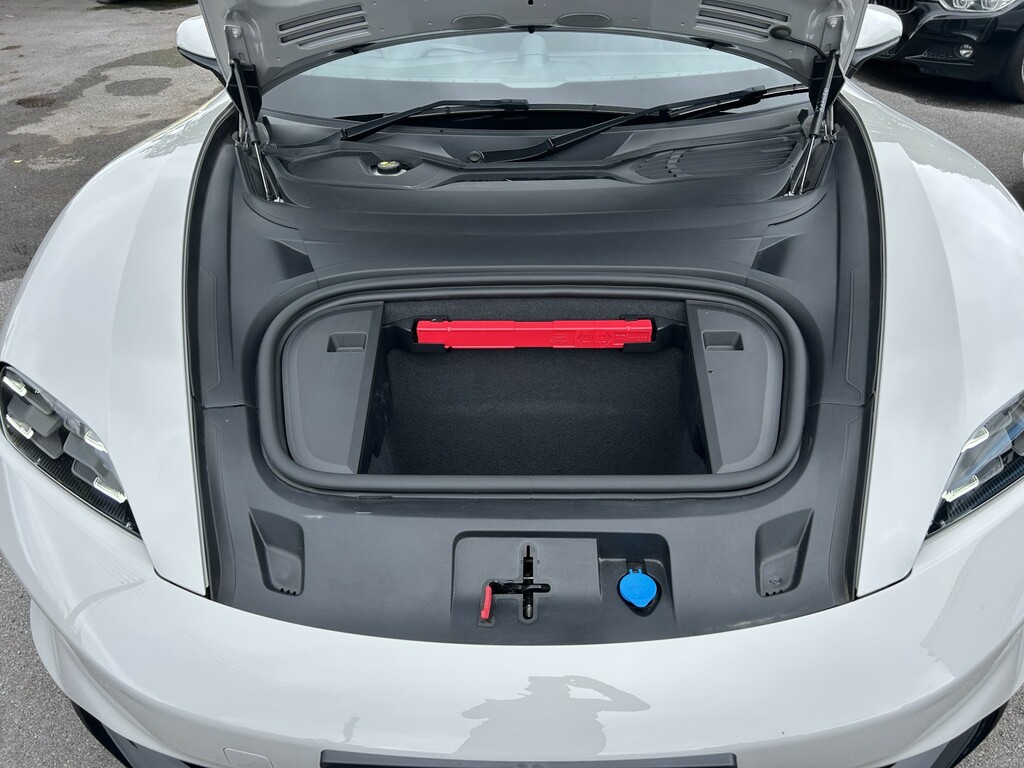 Porsche Taycan Base Black #28