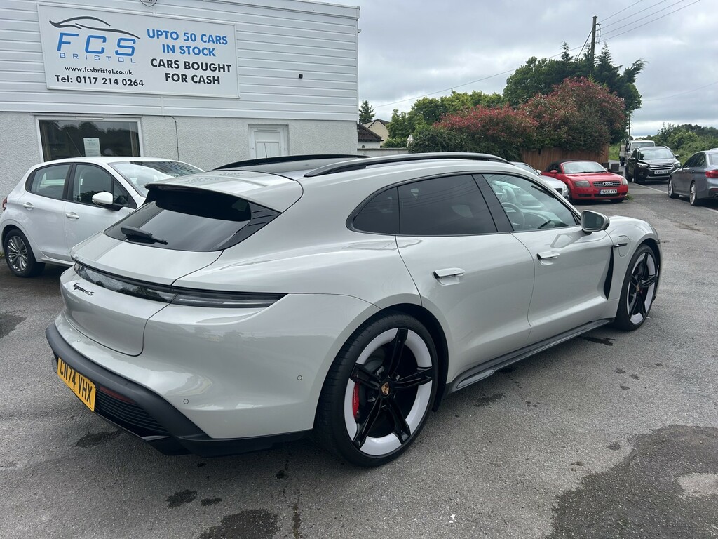 Porsche Taycan Base Black #7