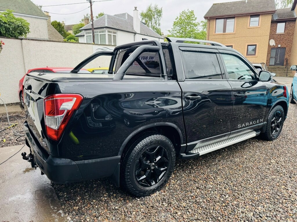 SsangYong Musso 2.2 D Saracen Black #3