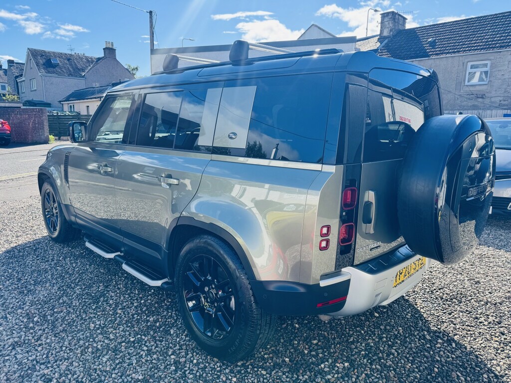 Land Rover Defender 110 2.0 Sd4 Se Green #2