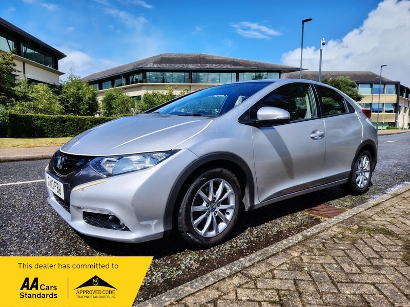 Honda Civic 1.8 I-vtec Es-t Hatchback Silver #3