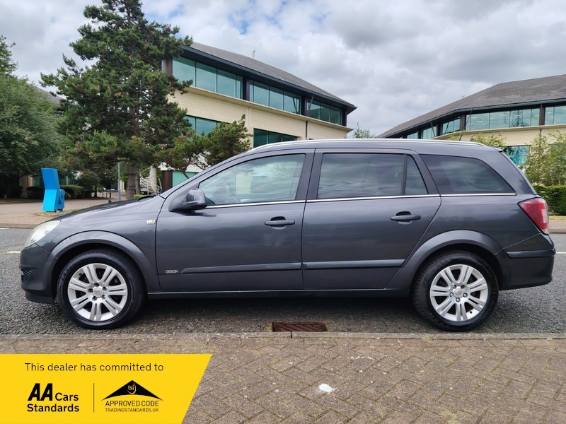Vauxhall Astra 1.8I 16V Design Estate Grey #4