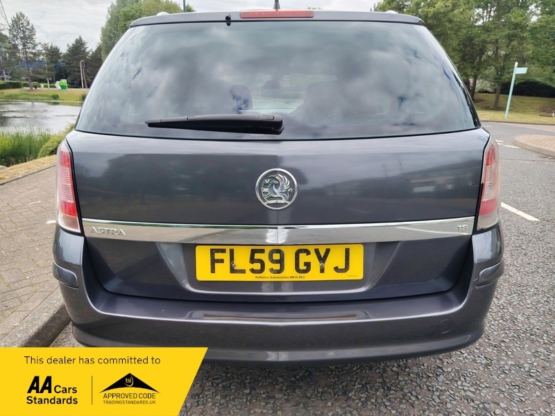 Vauxhall Astra 1.8I 16V Design Estate Grey #6