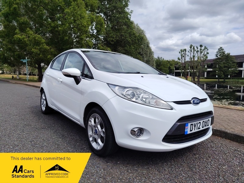Ford Fiesta 1.25 Zetec Hatchback White
