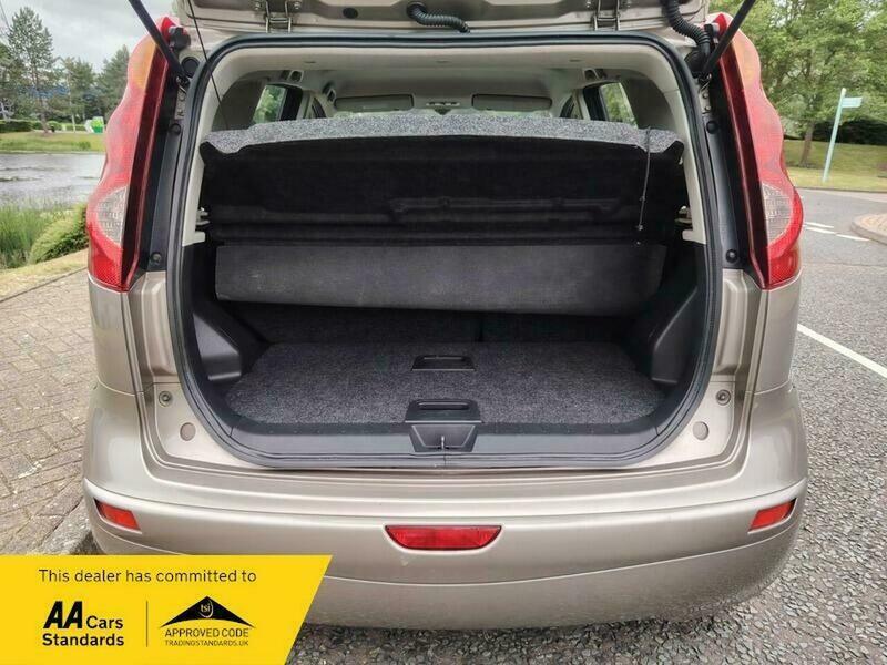 Nissan Note 1.4 16V N-tec Euro 4 Silver #8
