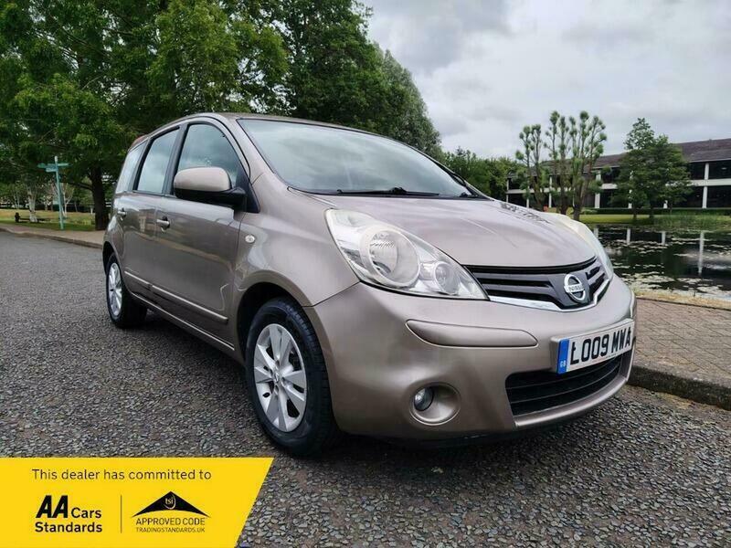 Nissan Note 1.6 16V Acenta Hatchback Beige