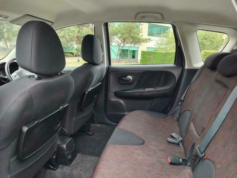Nissan Note 1.4 16V N-tec Euro 4 Silver #38