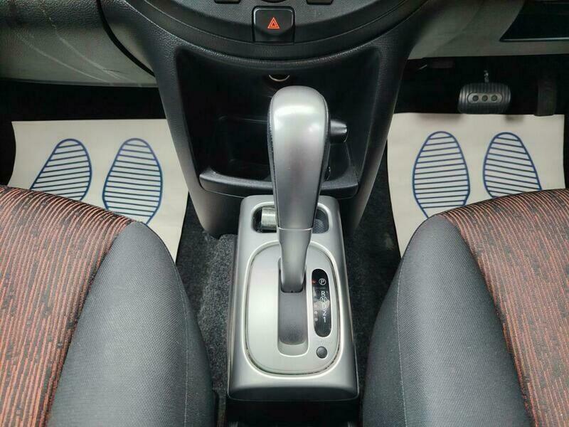 Nissan Note 1.4 16V N-tec Euro 4 Silver #34