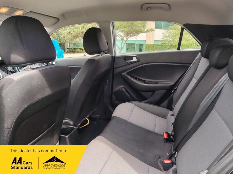 Hyundai I20 Hatchback Red #37