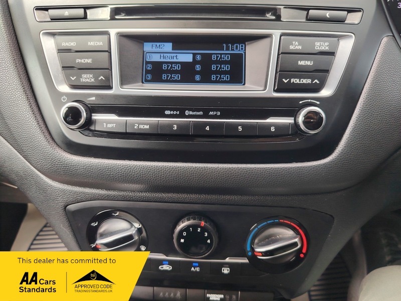 Hyundai I20 Hatchback Red #30