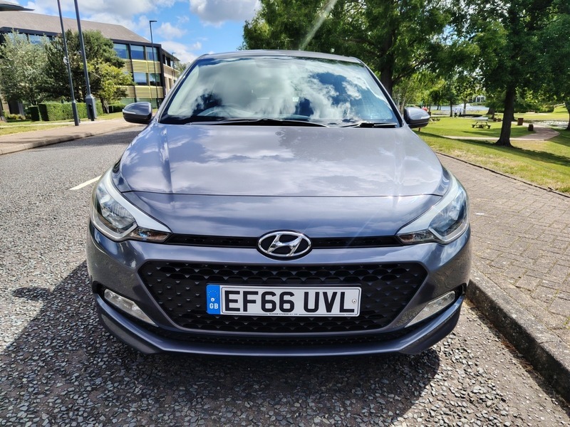 Hyundai I20 1.2 Se Hatchback Grey #2