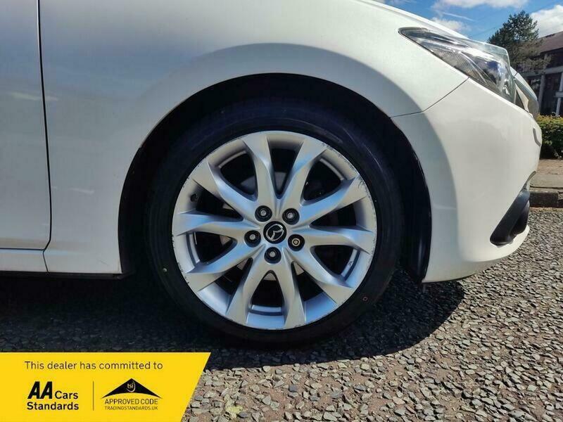 Mazda 3 2.0 Skyactiv-g Sport Silver #18