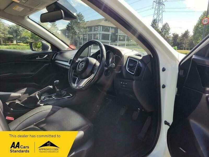 Mazda 3 2.0 Skyactiv-g Sport Silver #22