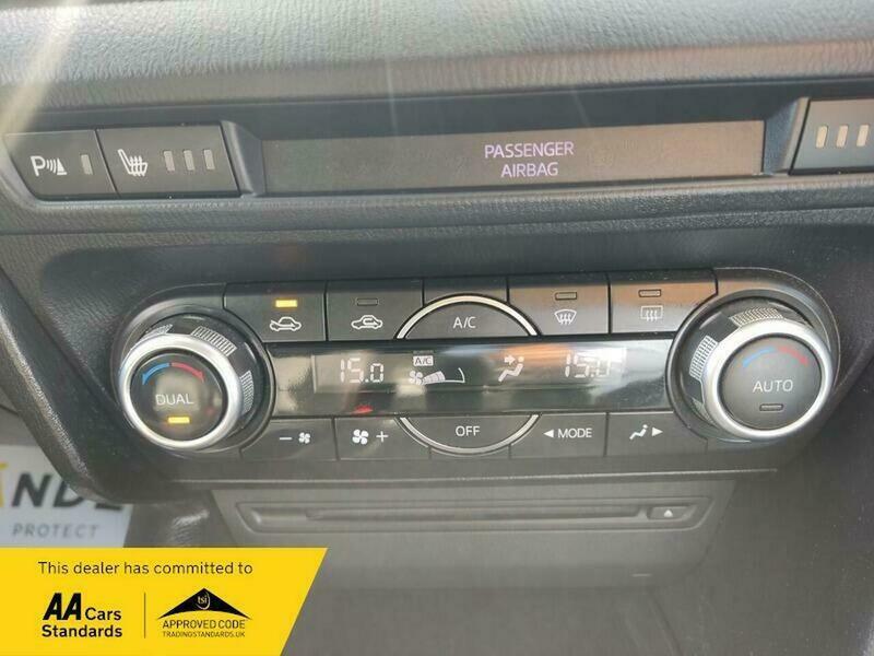 Mazda 3 2.0 Skyactiv-g Sport Silver #29