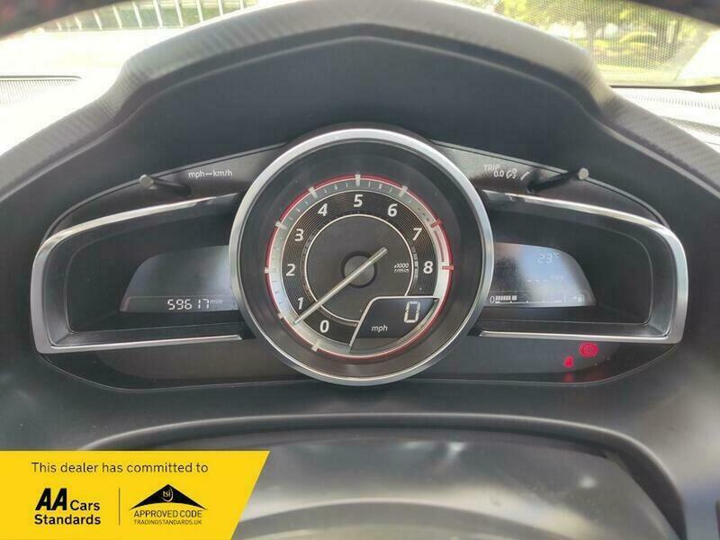 Mazda 3 2.0 Skyactiv-g Sport Silver #27