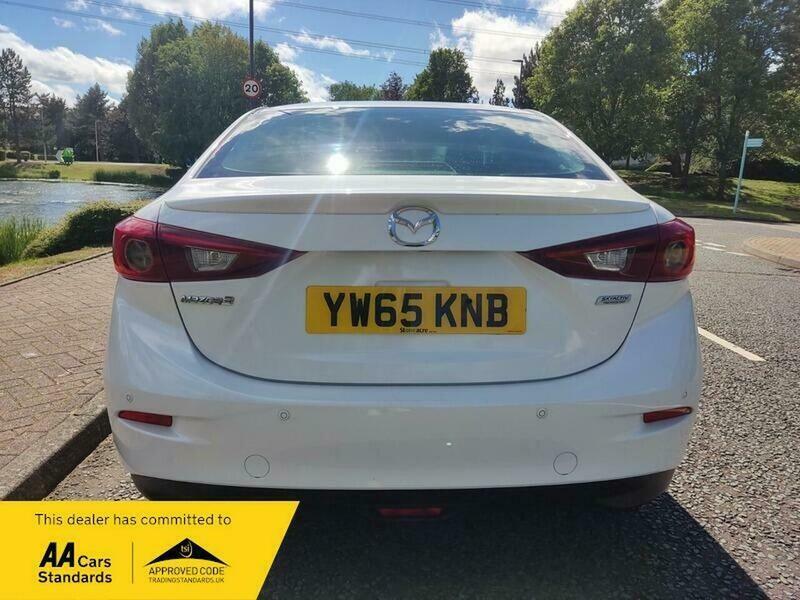 Mazda 3 2.0 Skyactiv-g Sport Nav White #6