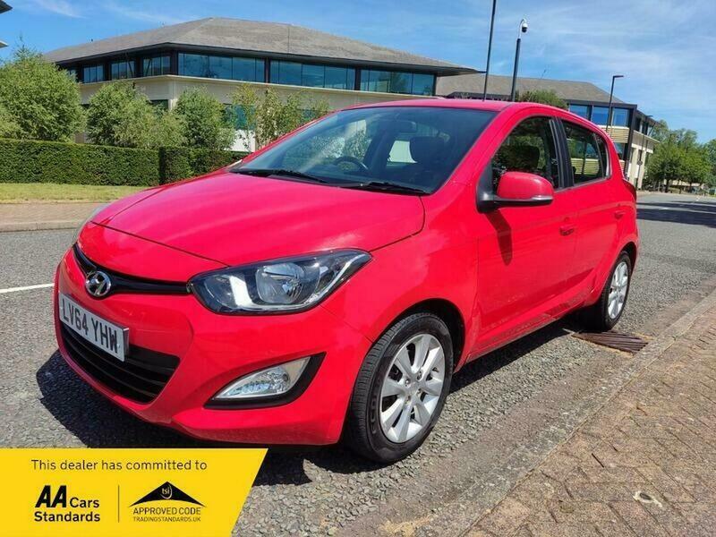 Hyundai I20 1.2 Active Hatchback Red #3