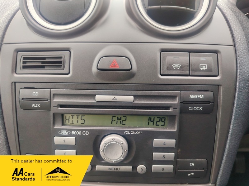 Ford Fiesta 1.25 Zetec Climate Black #28