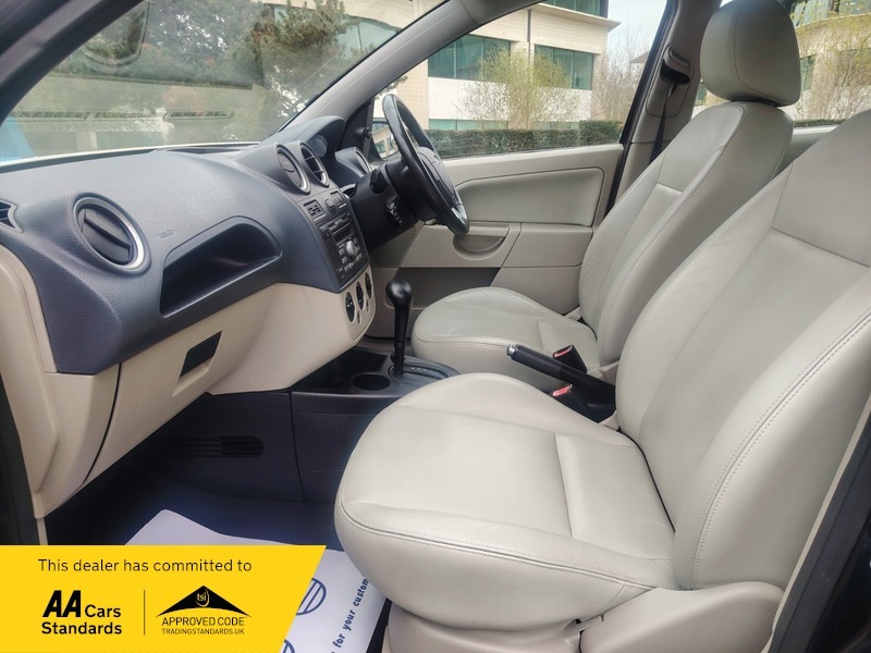 Ford Fiesta 1.25 Zetec Climate Black #37