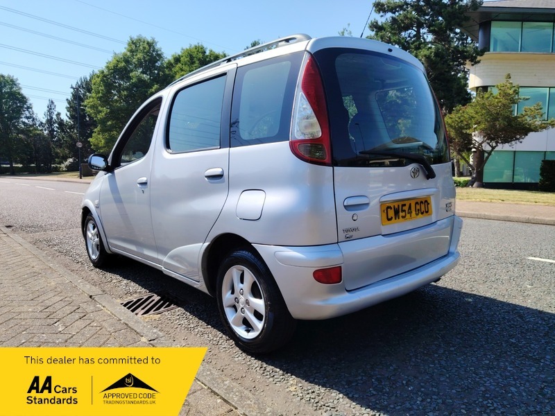 Toyota Verso 1.3 Vvt-i T Spirit Silver #5