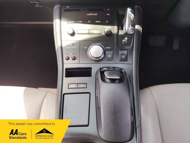 Lexus CT Hatchback 1.8 200H Se-l Cvt Euro 5 Ss 2012 Silver #34