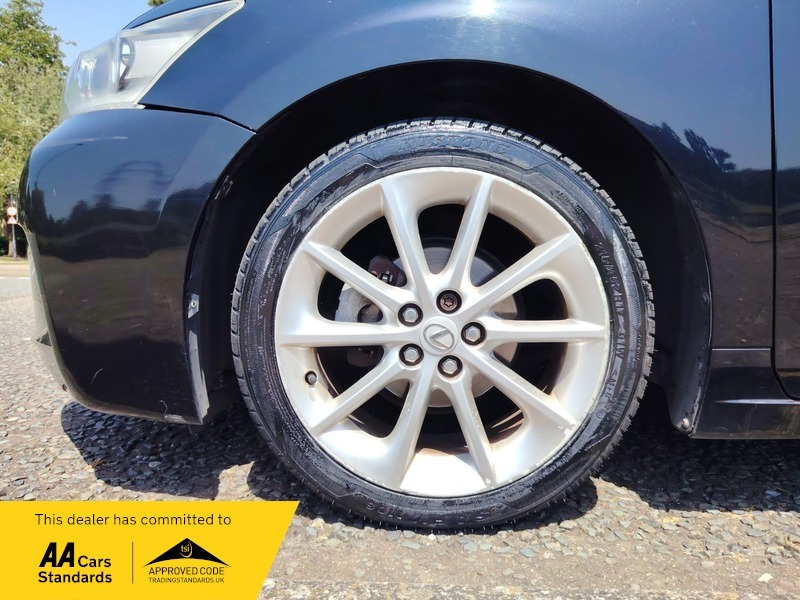 Lexus CT Hatchback 1.8 200H Se-l Cvt Euro 5 Ss 2012 Silver #17