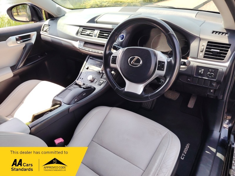 Lexus CT Hatchback 1.8 200H Se-l Cvt Euro 5 Ss 2012 Silver #23