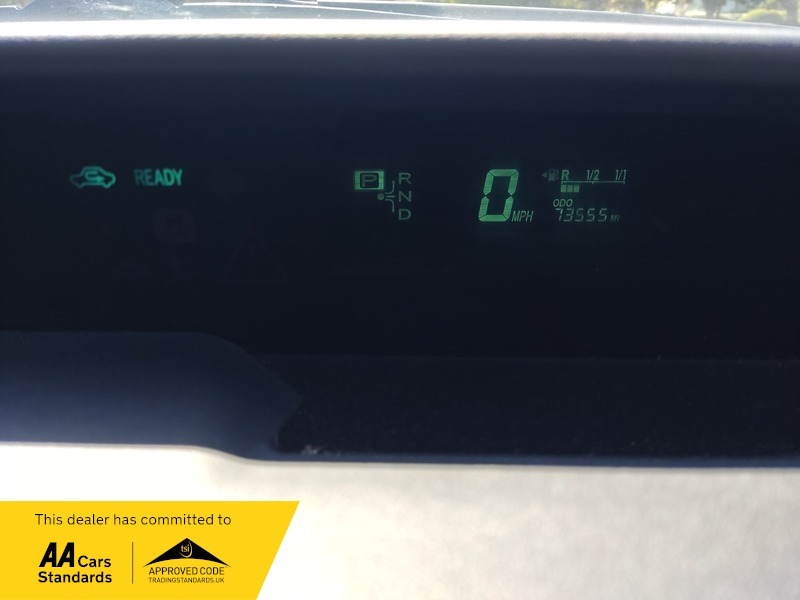 Toyota Prius 1.5 T3 Cvt Silver #26