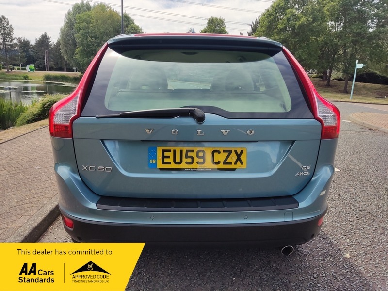 Volvo XC60 2.4 D5 Se Lux Blue #6