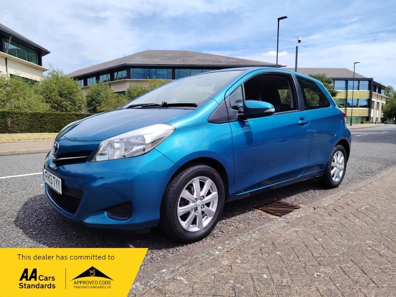 Toyota Yaris 1.33 Dual Vvt-i Tr Blue #3
