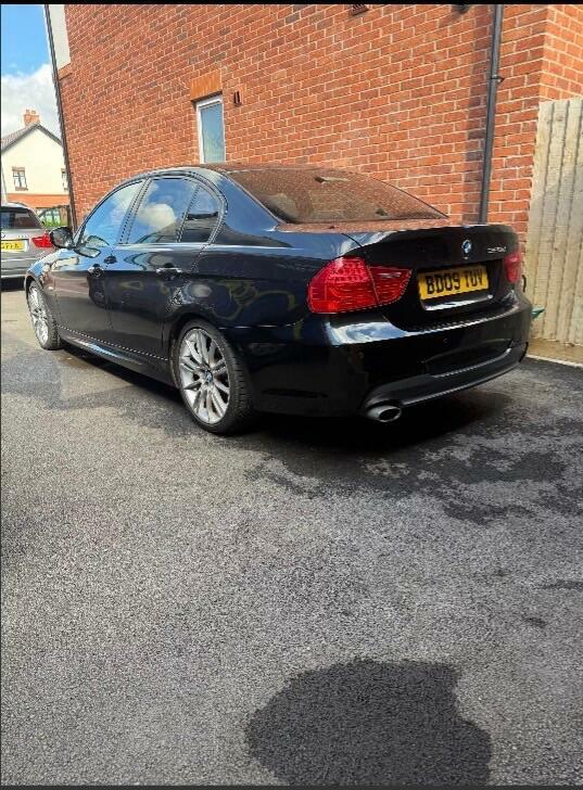 BMW 3 Series M Sport Black #2