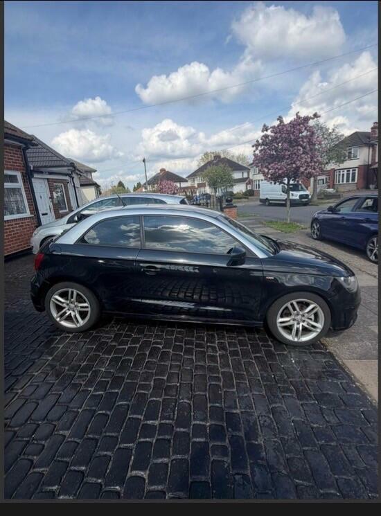Audi A1 S Line Black