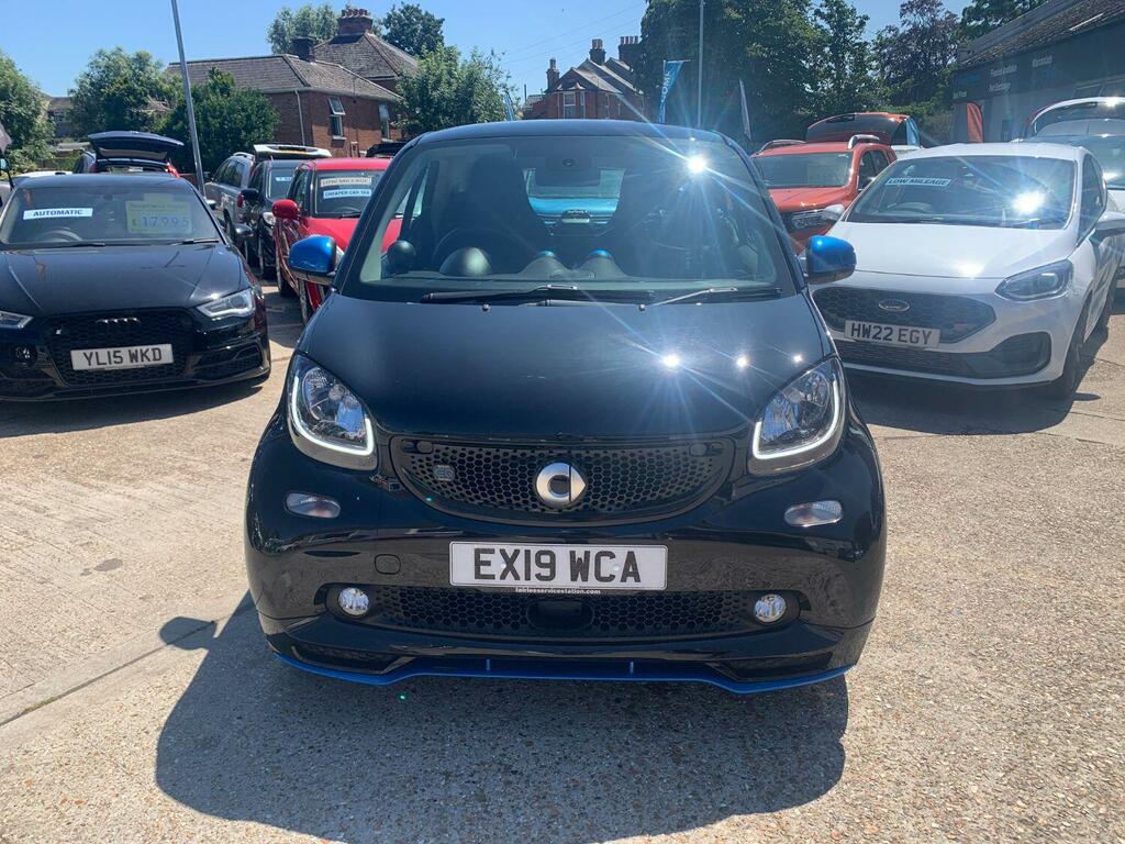 Smart Fortwo Coupe Coupe 17.6Kwh Edition Nightsky 2019 Black #4