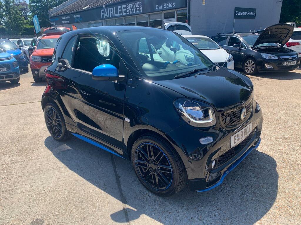 Smart Fortwo Coupe Coupe 17.6Kwh Edition Nightsky 2019 Black #3