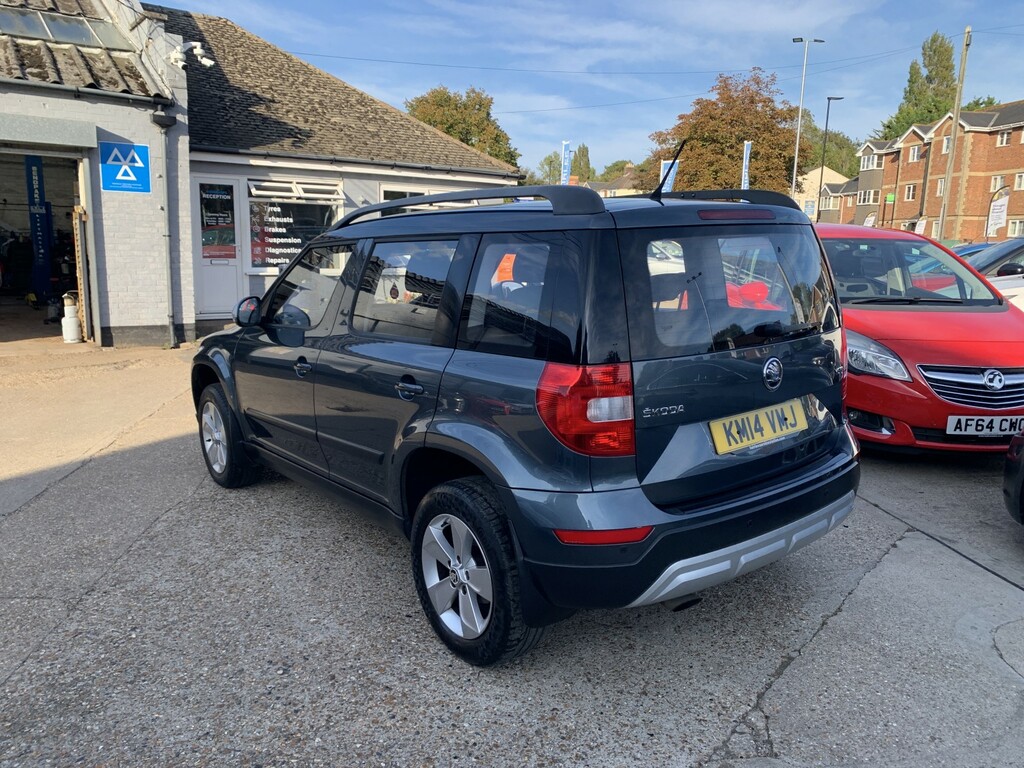 Skoda Yeti Suv 1.2 Tsi S 2014 KM14VMJ Grey #6