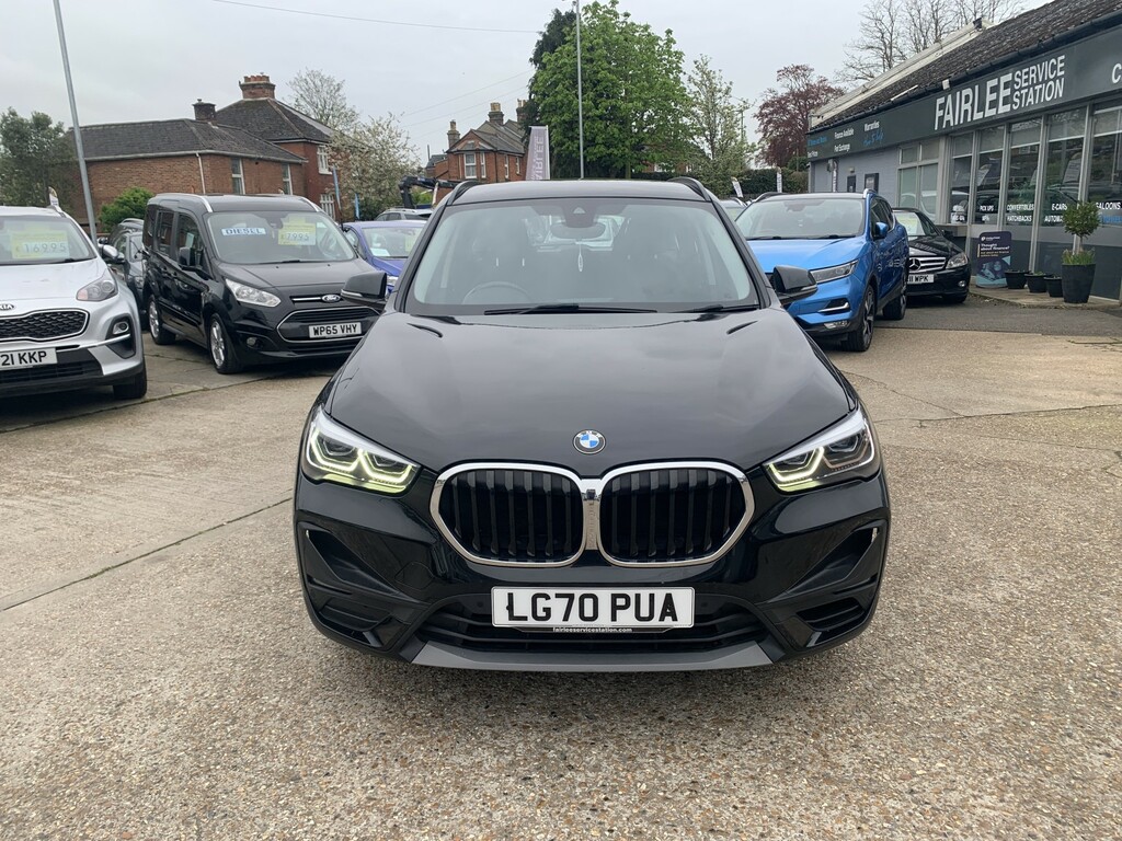 BMW X1 Suv 1.5 X1 Sdrive18i Se 2020 Black #3