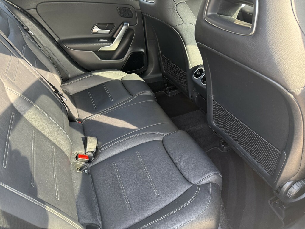 Mercedes-Benz A Class Hatchback 2.0 A35 Amg 2019 YK69FUP Silver #6