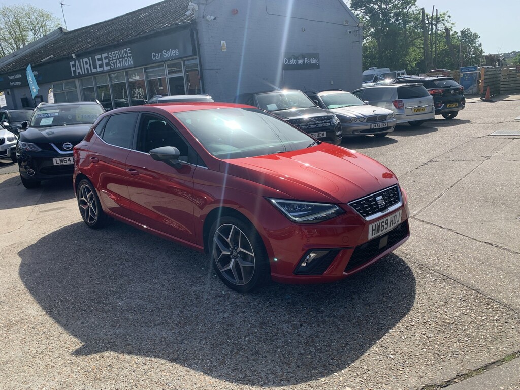 Seat Ibiza Hatchback 1.0 Tsi Xcellence Lux 2019 Red #2