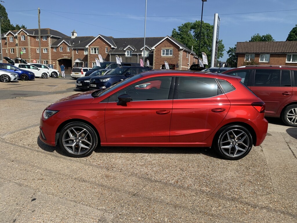 Seat Ibiza Hatchback 1.0 Tsi Xcellence Lux 2019 Red #5