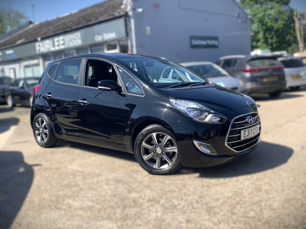 Hyundai Ix20 Hatchback 1.4 Blue Drive Premium Nav 2017 Black