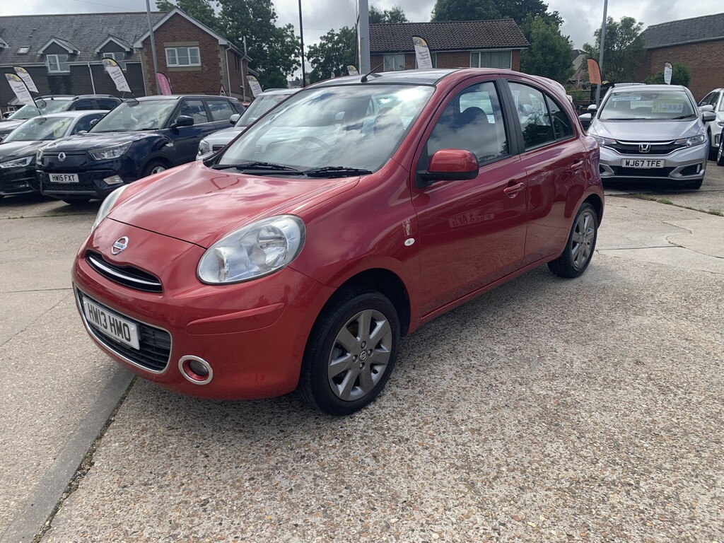 Nissan Micra Hatchback 1.2 12V Elle 2013 HW13HMO Red #4