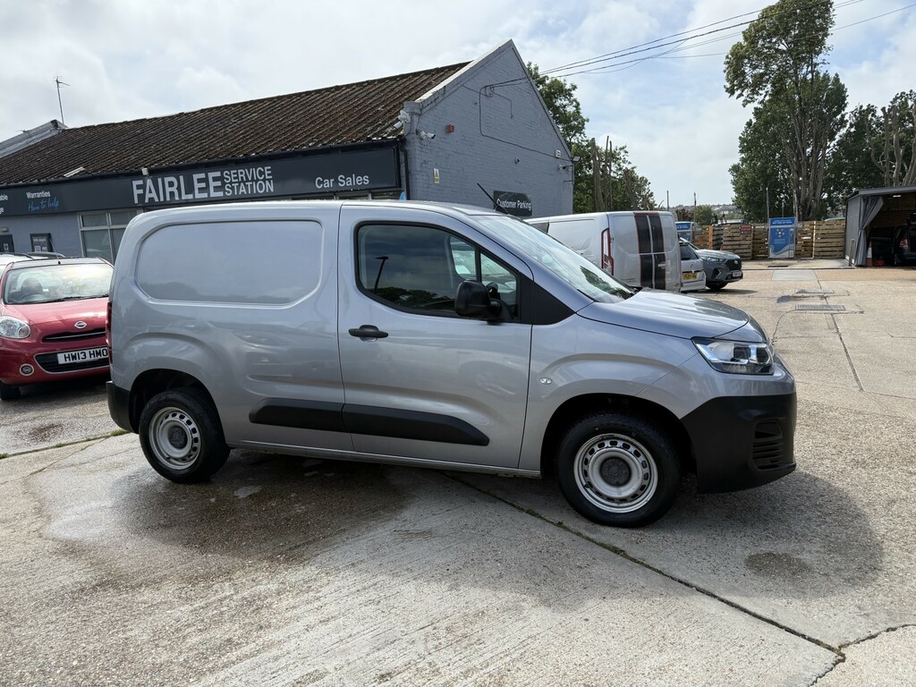 Citroen Berlingo Panel Van 1.5 Berlingo Van M Bluehdi 100 6-Speed M BA23JFF Grey #4