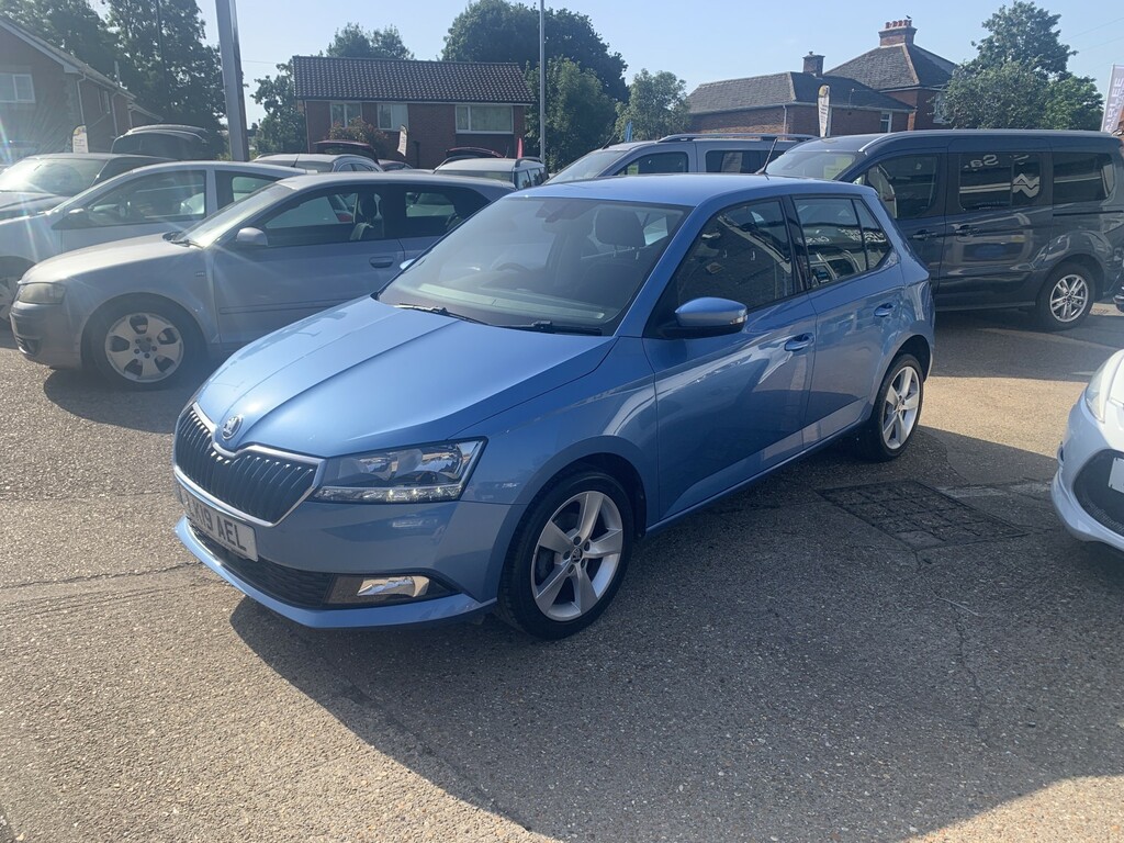 Skoda Fabia Hatchback 1.0 Se L 2019 LK19AEL Blue #4