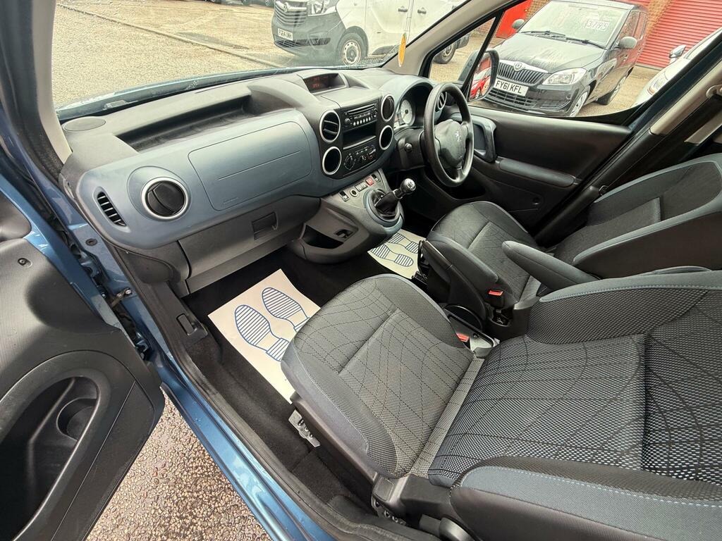 Peugeot Partner Tepee Tepee 1.6 Hdi Tepee Grey #19