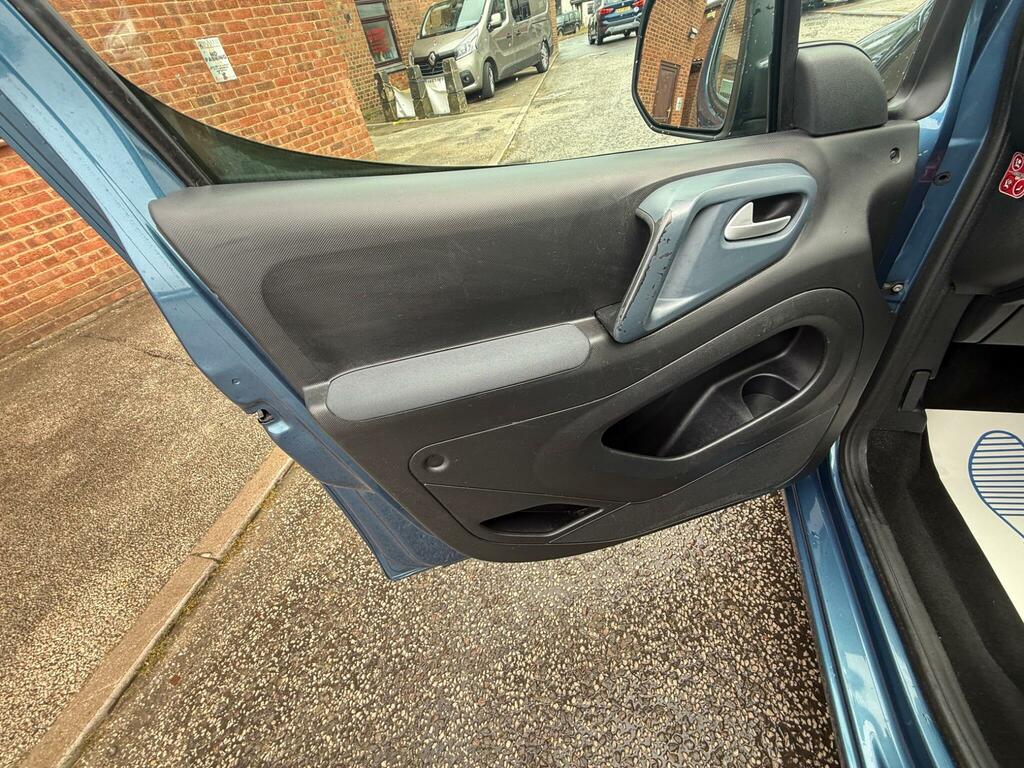 Peugeot Partner Tepee Tepee 1.6 Hdi Tepee Grey #20