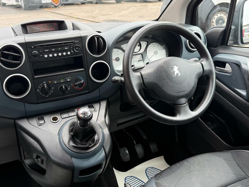 Peugeot Partner Tepee Tepee 1.6 Hdi Tepee Grey #24