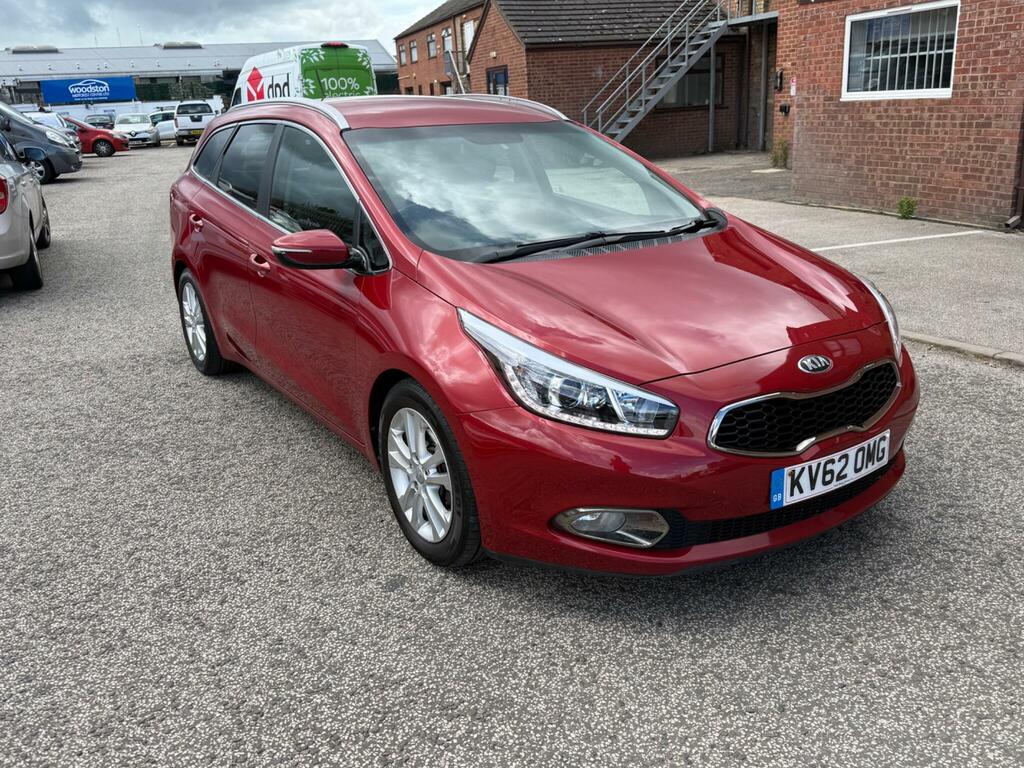 Kia Ceed 3 Red #3
